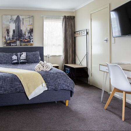 Chic Private Studio 5 Mins From Airport And Shops クライストチャーチ エクステリア 写真